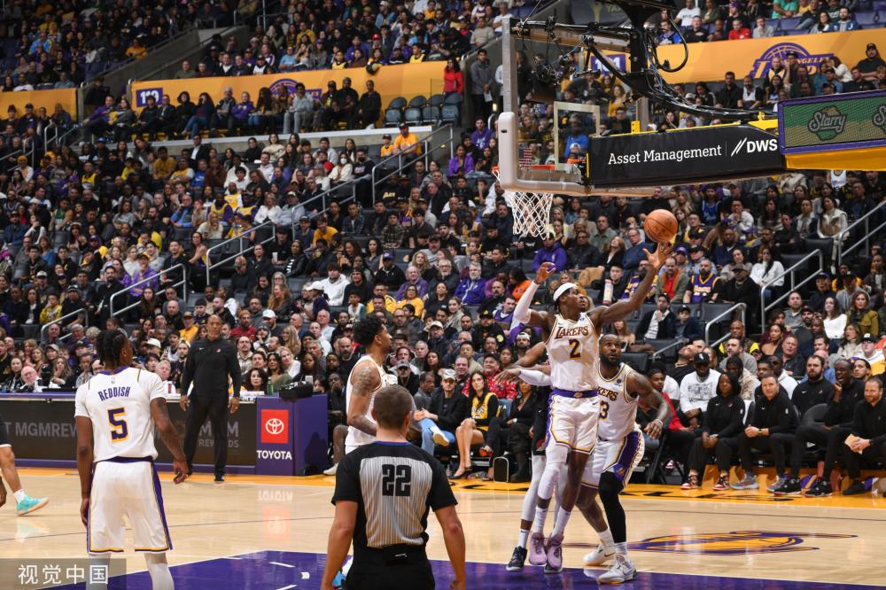 在现代足球 在现代足球