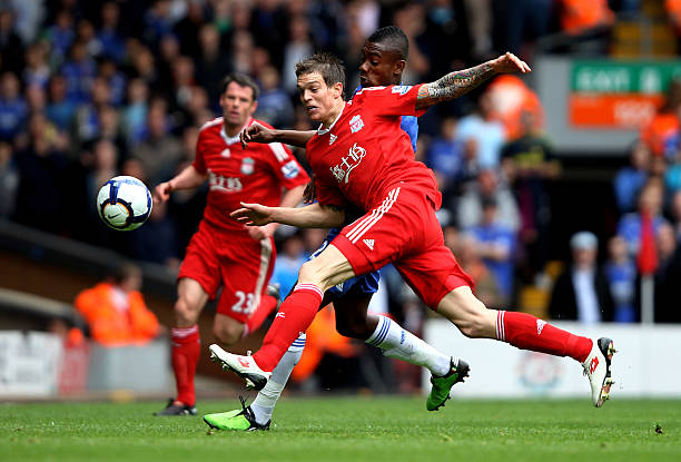 的冲突并不 的冲突并不